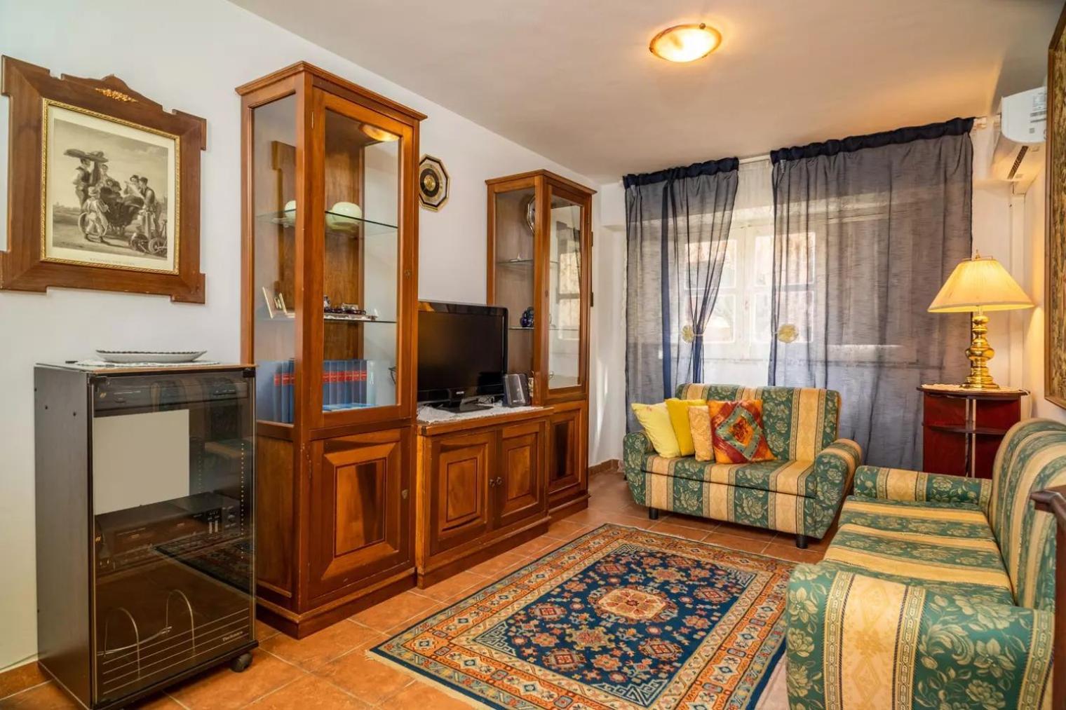 House Stephanotus كاتانيا المظهر الخارجي الصورة
